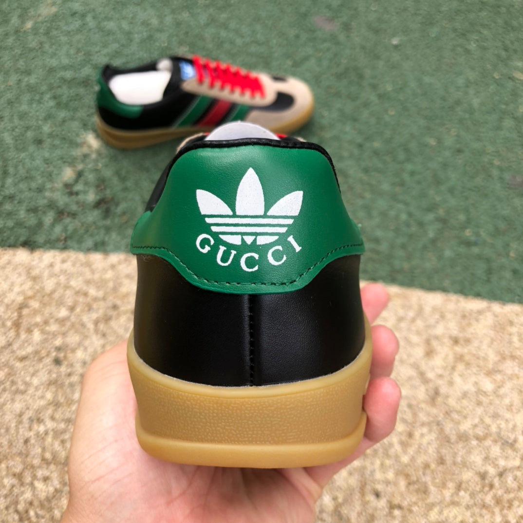 x Gazelle Black Green Red