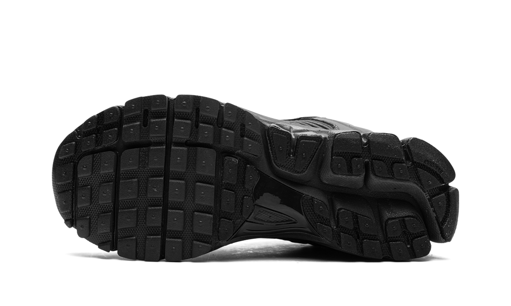 Zoom Vomero 5 WMNS"Triple Black" FQ7079 002