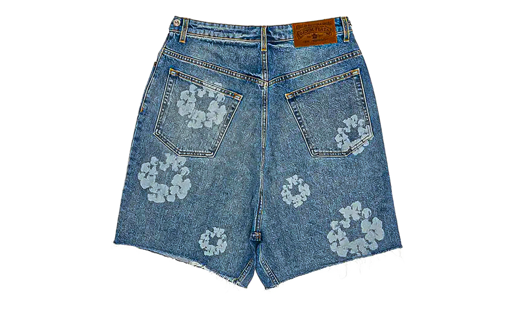 Laser Wreath Denim Short "Light Wash" DT388