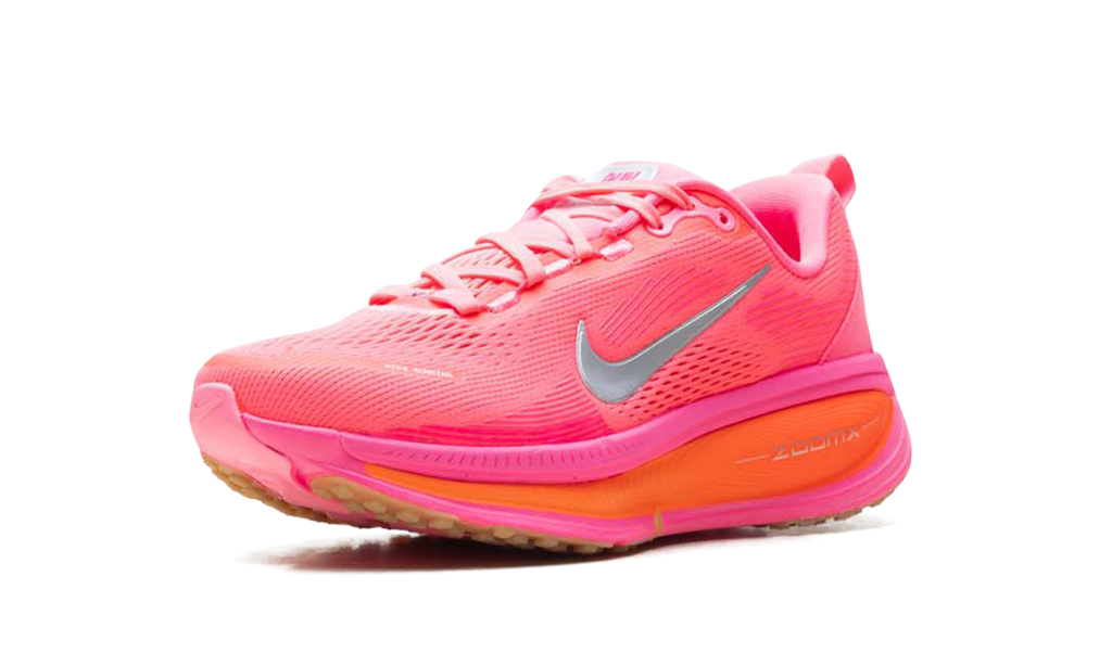 Vomero 18 WMNS"Digital Pink Hyper Orange" HM6804 602