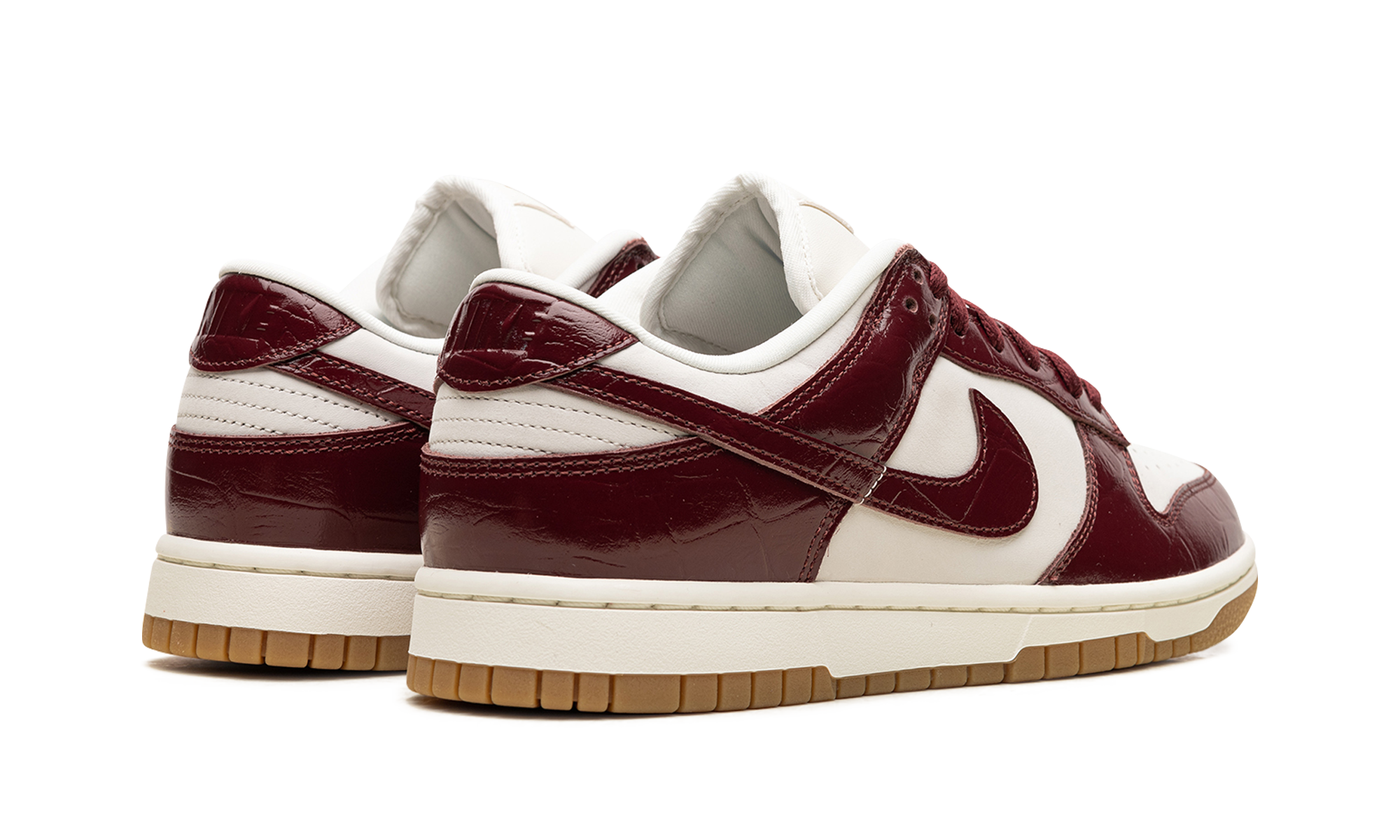 Wmns Dunk Low LX"Team Red Croc" FJ2260 004