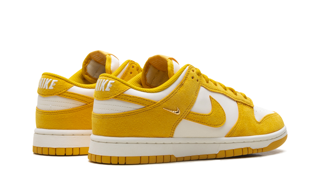 Dunk Low WMNS"Dark Sulfur Gold Mini Swoosh" IB4417 101