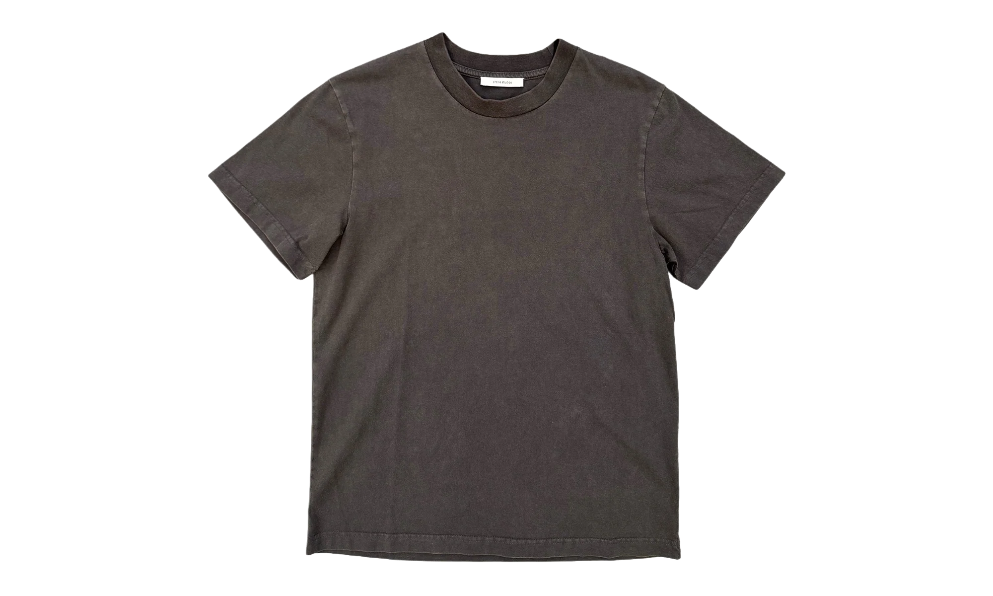 STANDARD TEE "Washed Black" ESSS26TT03012 0392