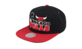 NBA Text Stack 1 Snapback Cap "Chicago Bulls - Black" HS8542 CBUBLCK