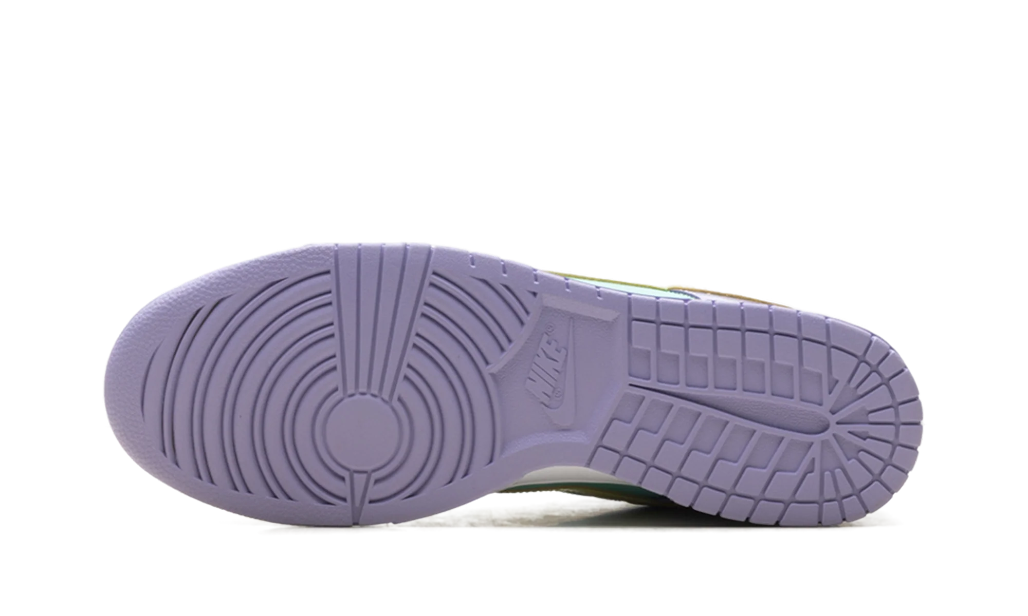 Dunk Low "Easter (2026)" IQ9404 349