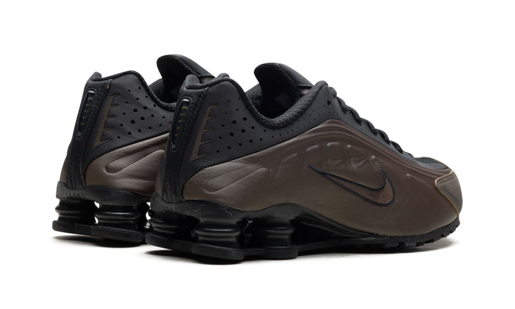 Shox R4 WMNS"Ironstone Off Noir" AR3565 007