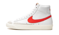 BLAZER MID'77 VNTG WMNS"Habanero Red" CZ1055 101
