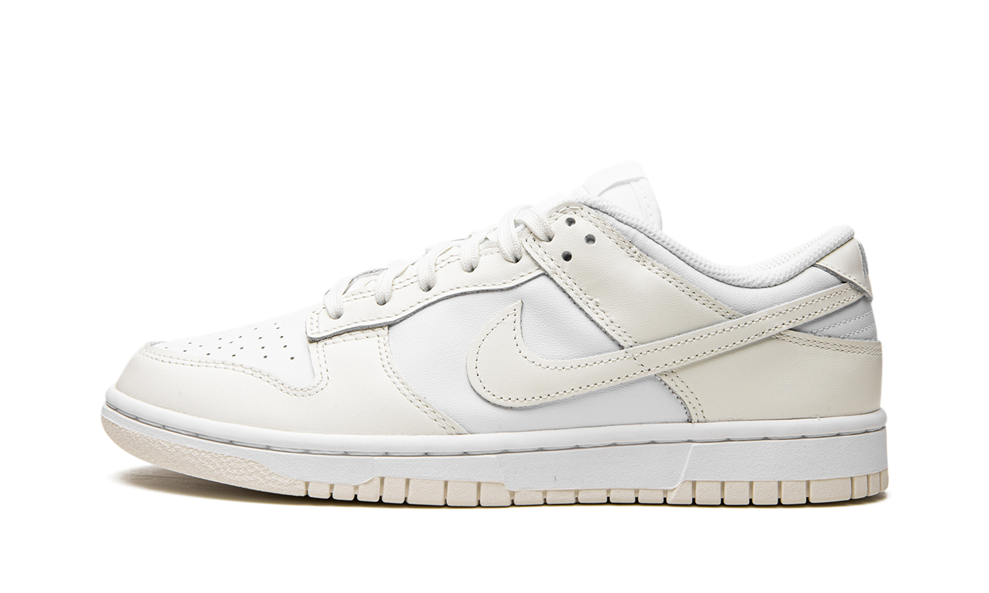 DUNK LO MNS WMNS"Coconut Milk" DD1503 121