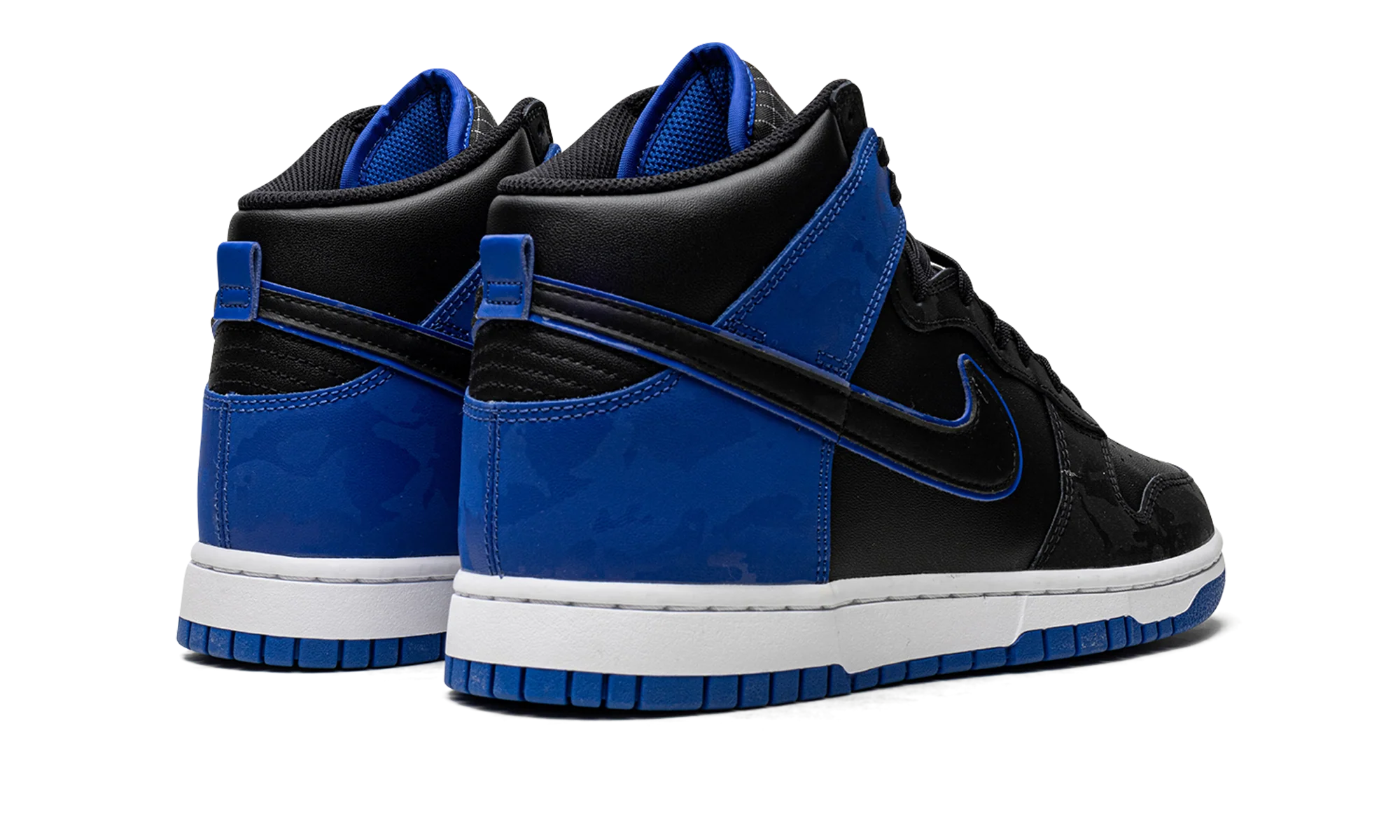 Dunk High SE "Camo Black Royal" DD3359 001