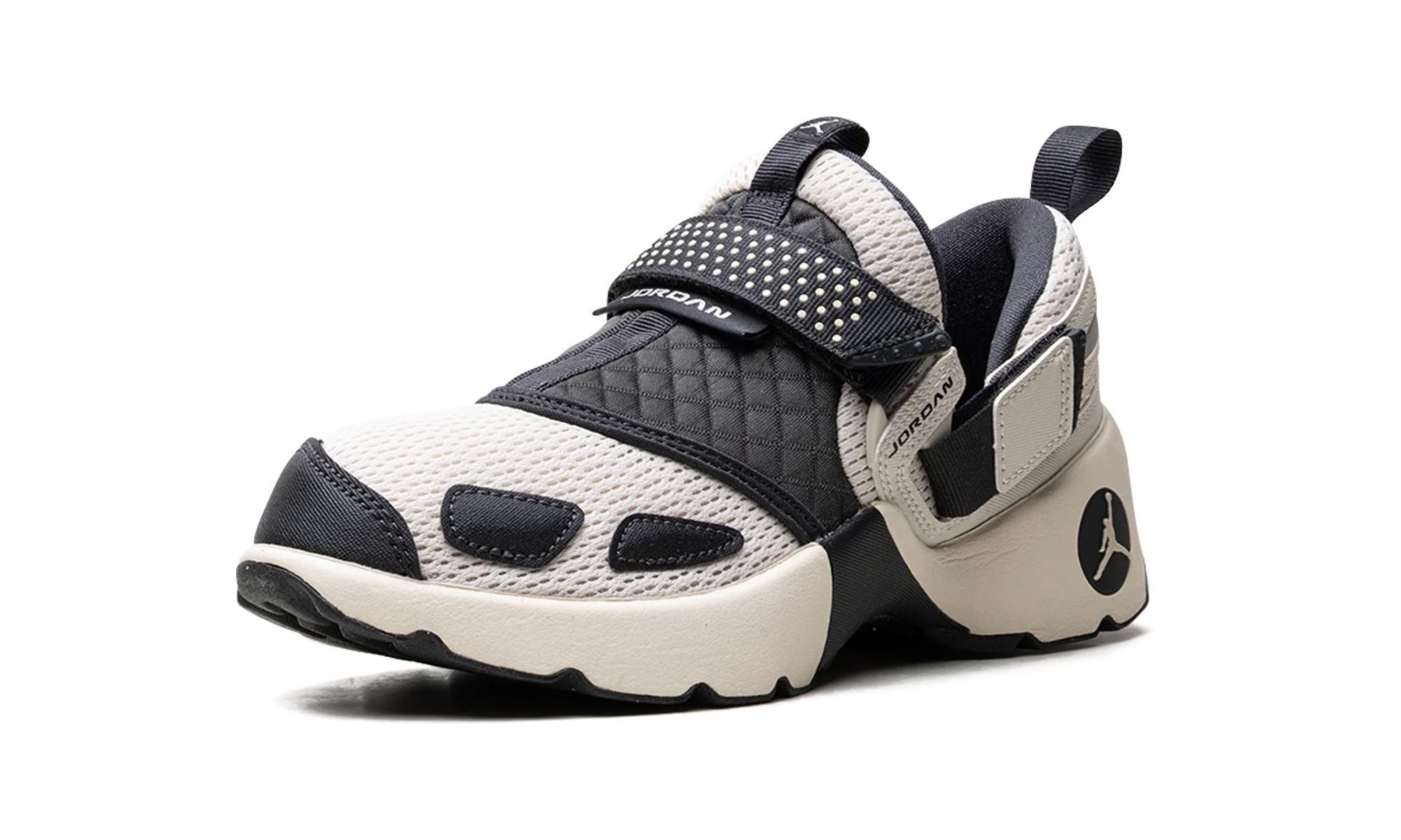 Jordan Trunner LX WMNS "Light Orewood Brown" HQ2164 102