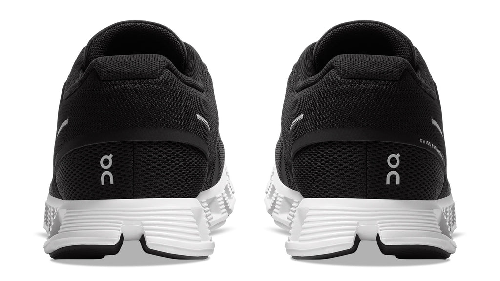 Running Cloud 5 Black White (W)