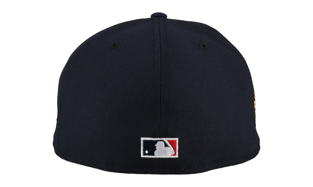 59FIFTY New York Yankees "The Captain" Fitted Hat "Navy Metallic / Grey Brim" 123451300275