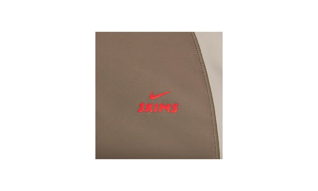 SHINE FRONT ZIP BRA "Nike - Truffle And Stone" SKM047