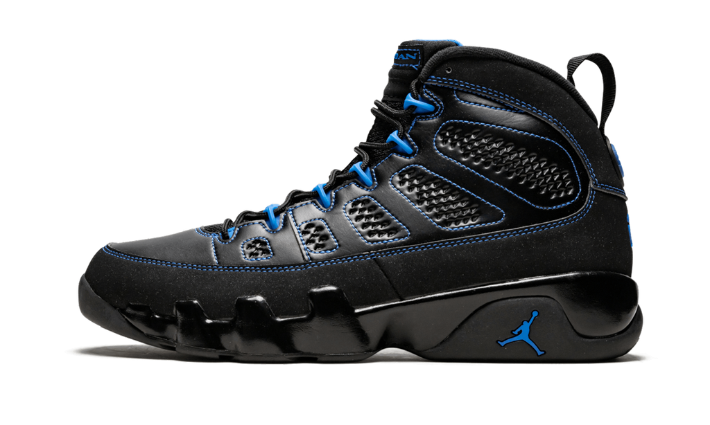 9 Retro "Photo Blue" 302370 007