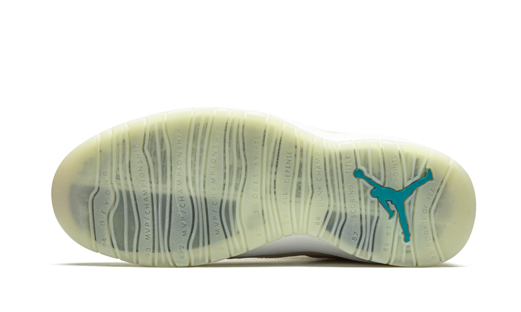 10 RETRO SP "SOLEFLY" CZ6599 100