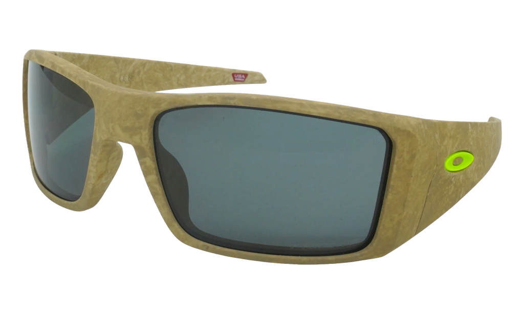 Heliostat Polarized Sunglasses "Matte Stone Desert Tan / PRIZM Grey" OO9231 17