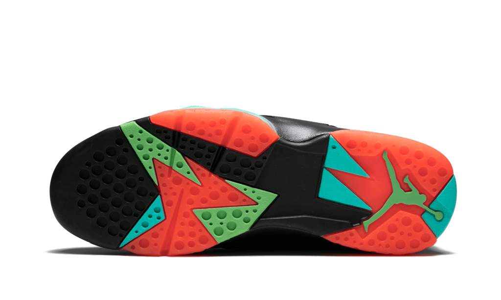 7 Retro 30th "Barcelona Nights" 705350 007