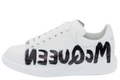 Oversized Graffiti White Black