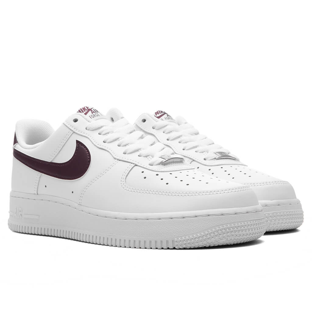 Air Force 1 '07 - White/Burgundy Crush