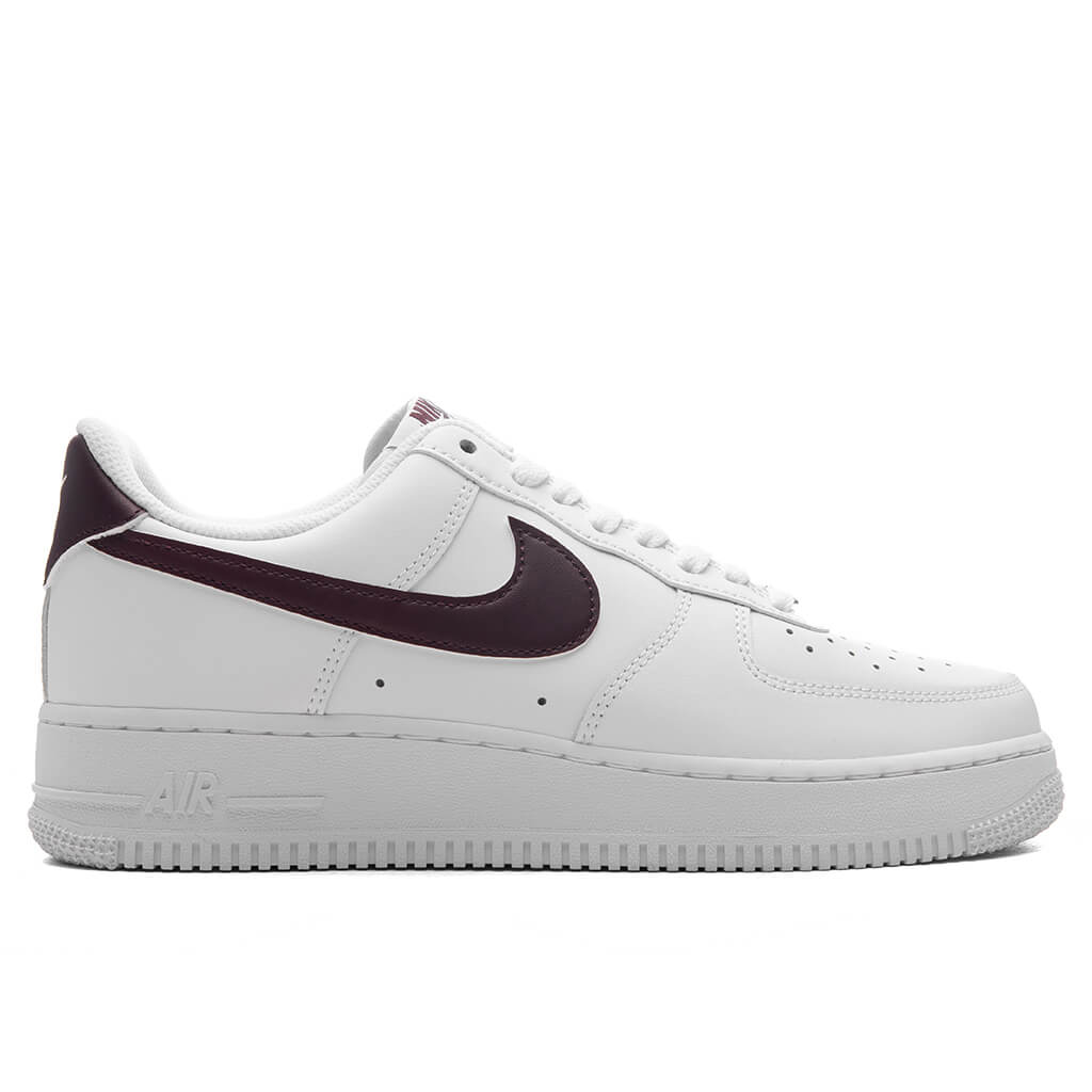 Air Force 1 '07 - White/Burgundy Crush