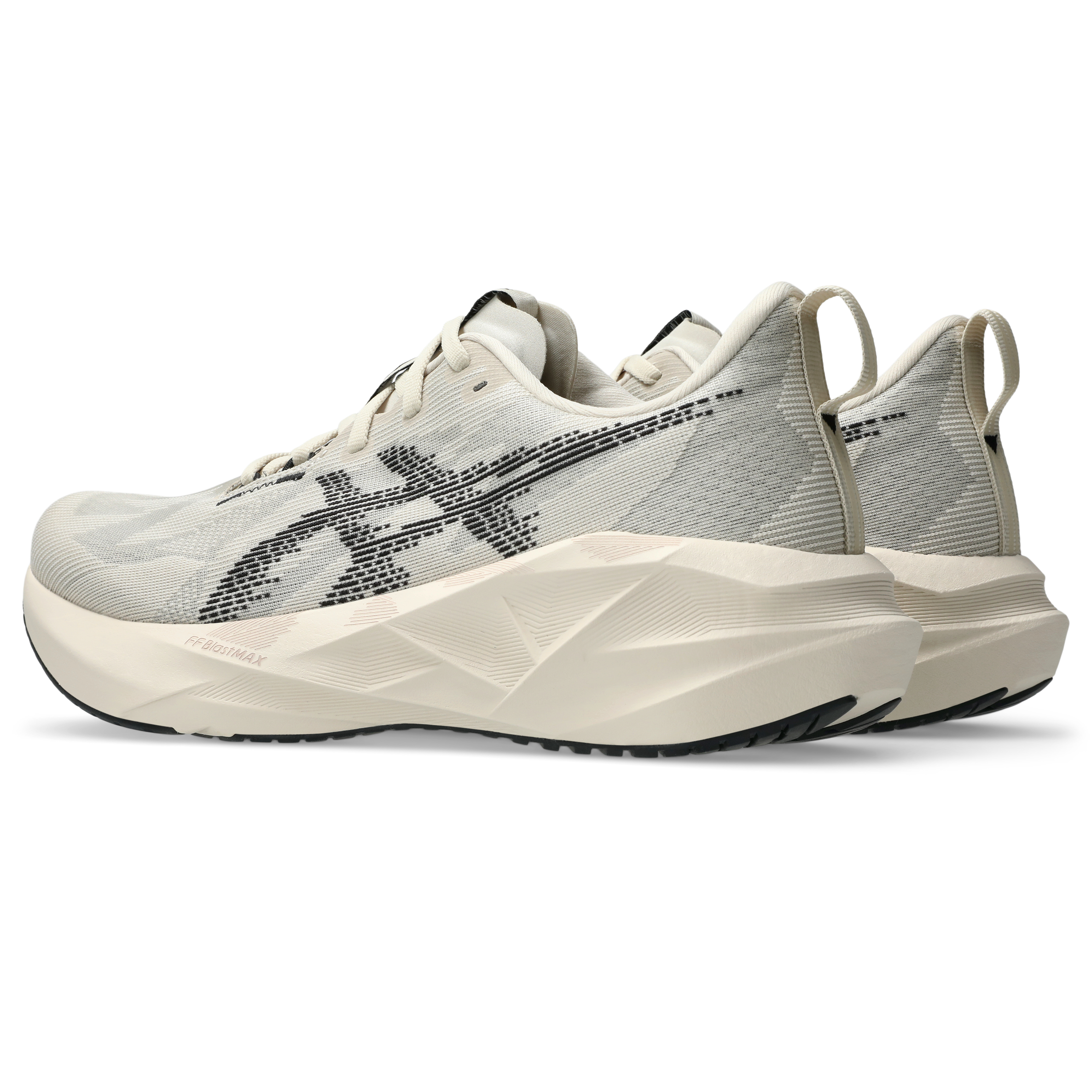 Men's Novablast 5 Running Shoes in Oatmeal/Black