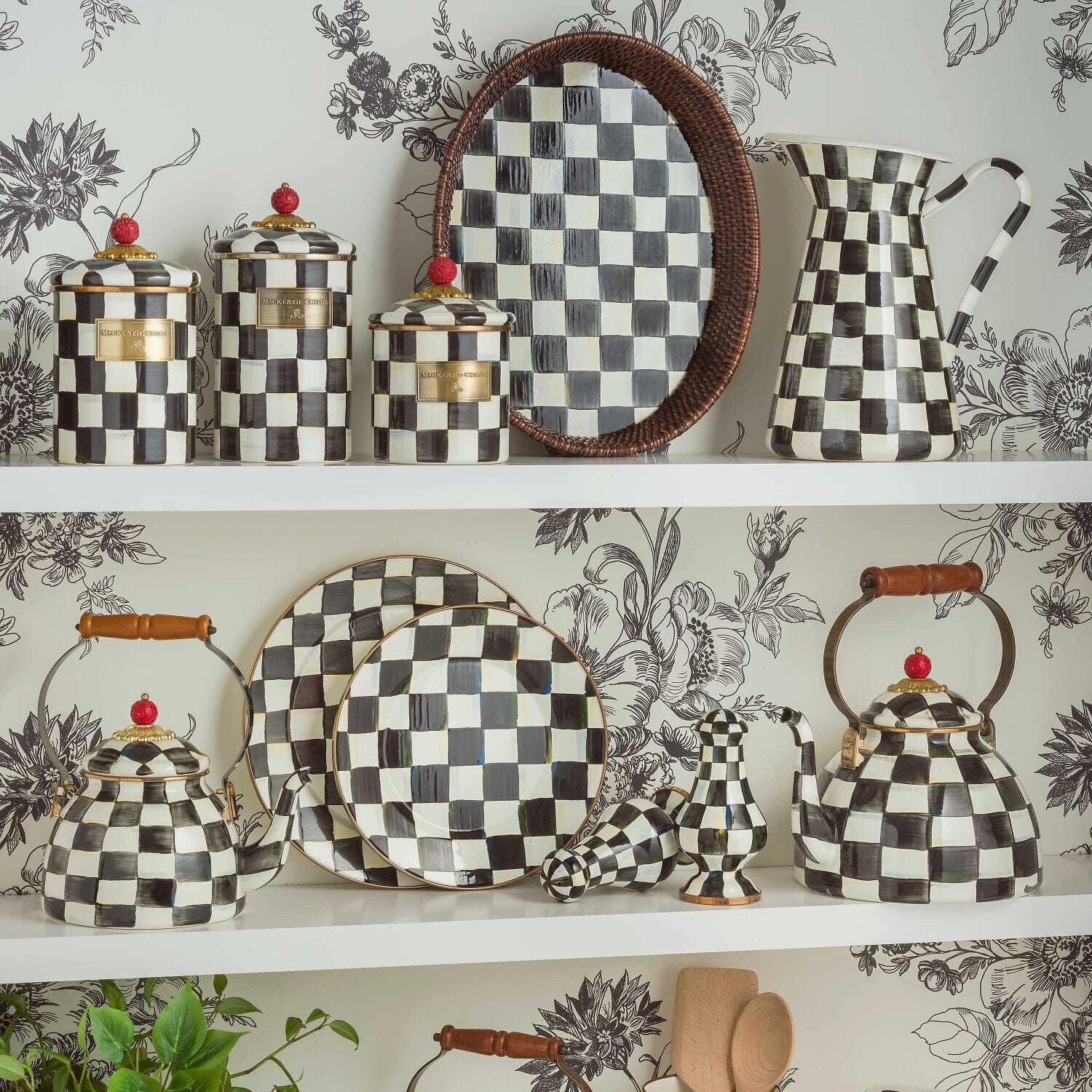 MacKenzie-Childs Courtly Check Charger/Plate