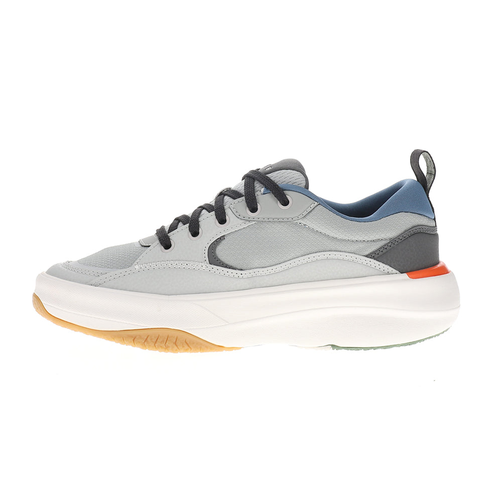 Fanning Lace Up Sneakers
