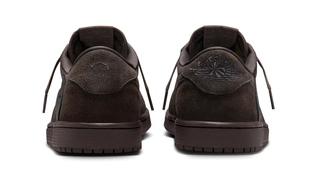 1 Retro Low OG SP
Travis Scott Velvet Brown