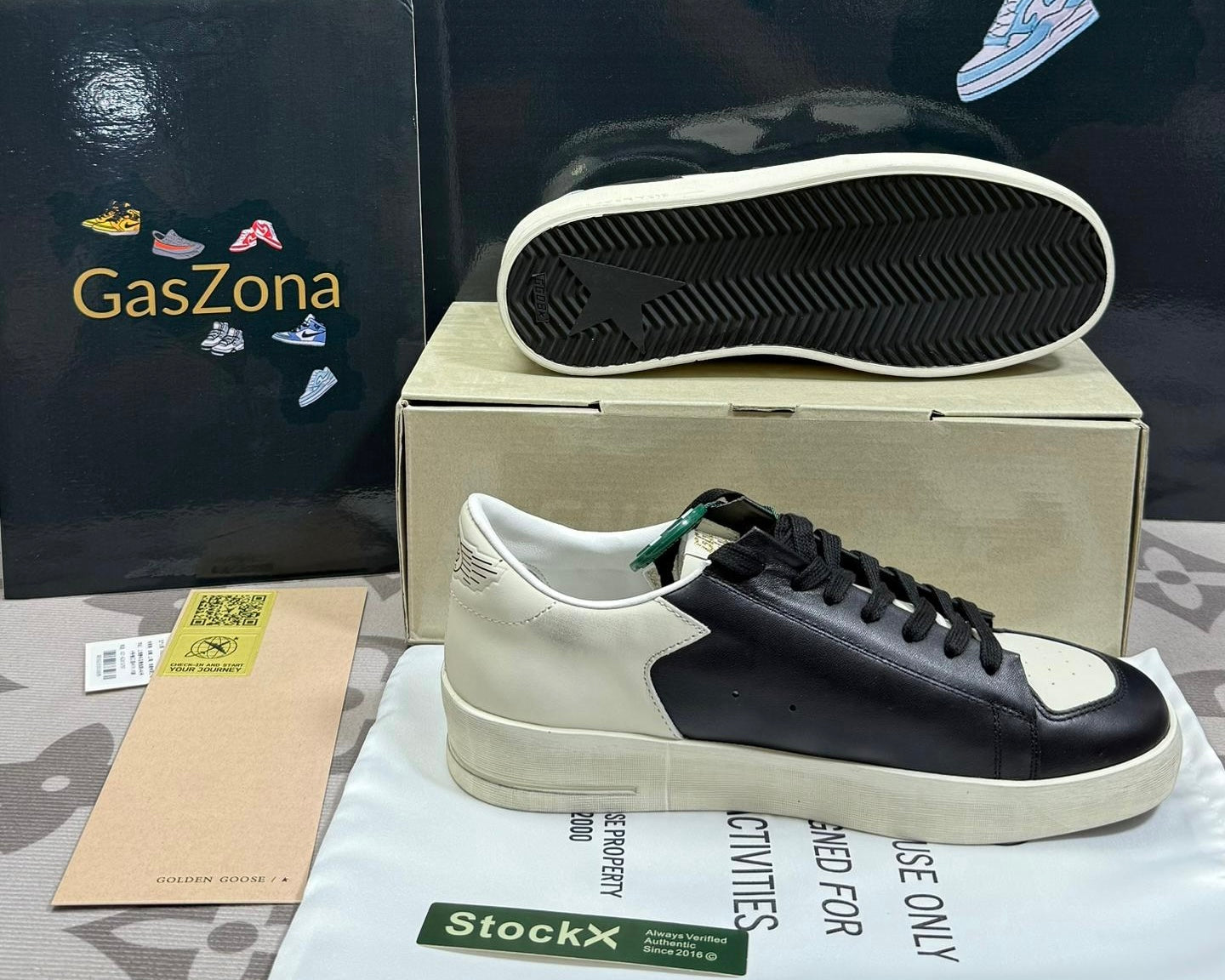 Stardan "Black/White" sneakers
