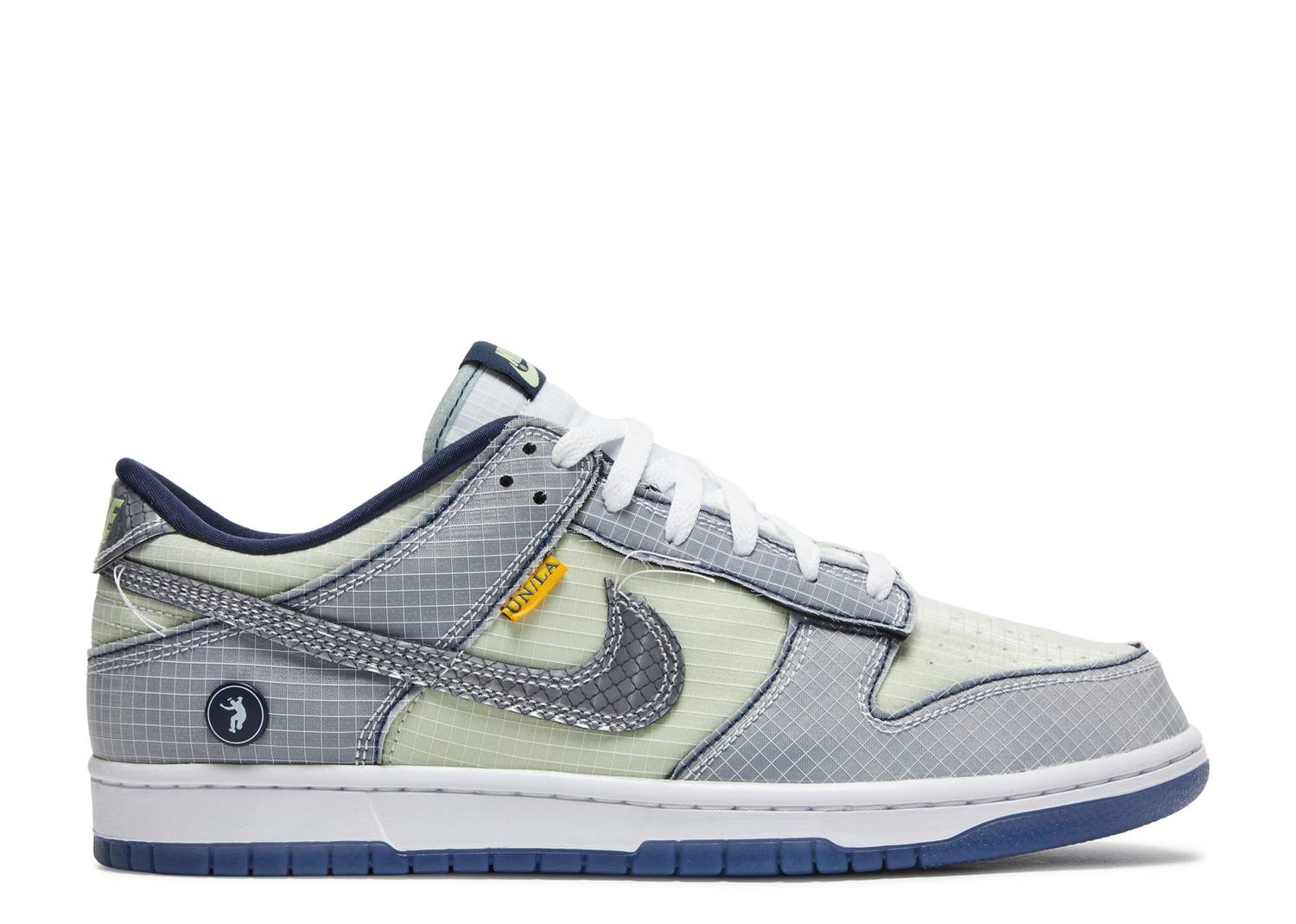 Dunk Low Union Passport Pack Pistachio