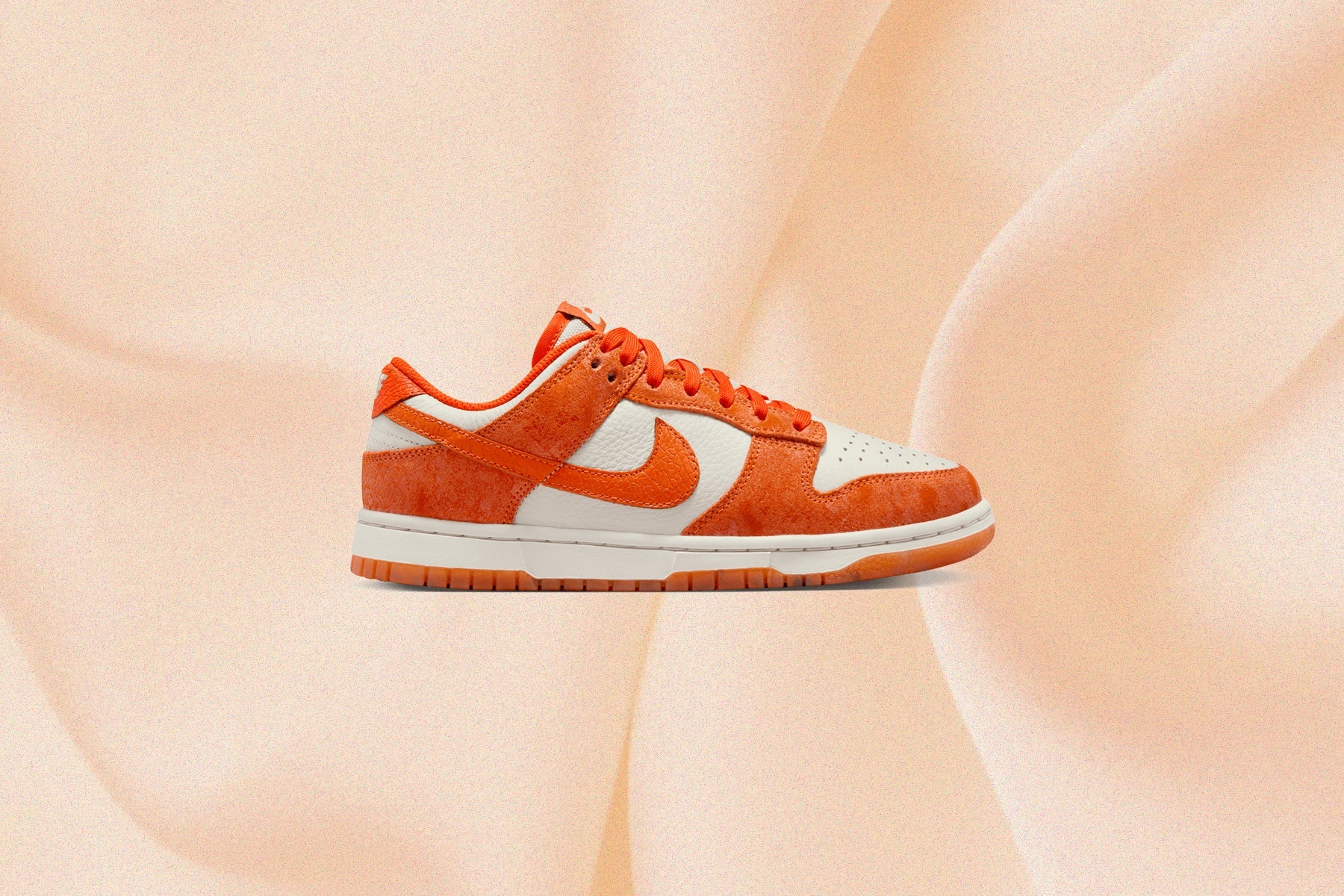 Women's Dunk Low - Light Bone/Safety Orange/Laser Orange