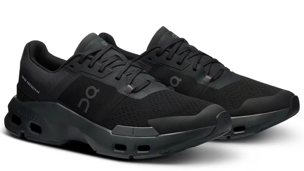 Running Cloudpulse Black Eclipse (M)
