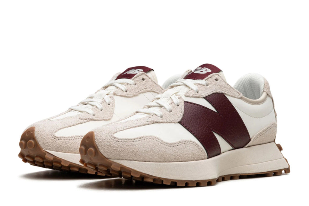 327 Moonbeam Classic Burgundy (Women's)