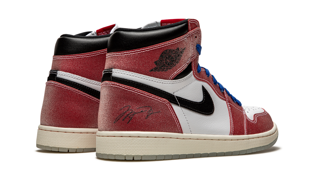 1 Retro High OG "Trophy Room - With Blue Laces" DA2728 100B