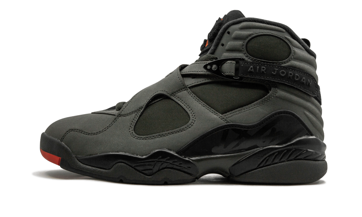 8 Retro "Take Flight" 305381 305