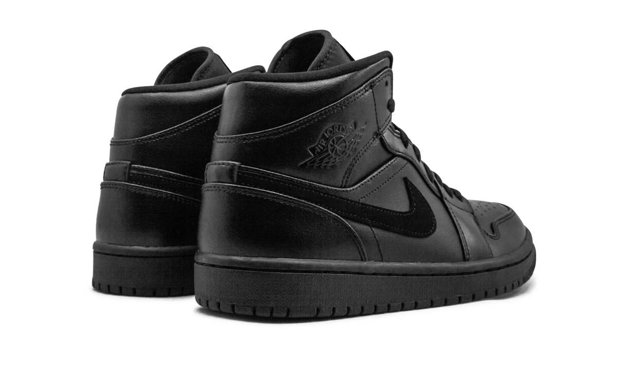 1 Mid "Triple black" 554724 090