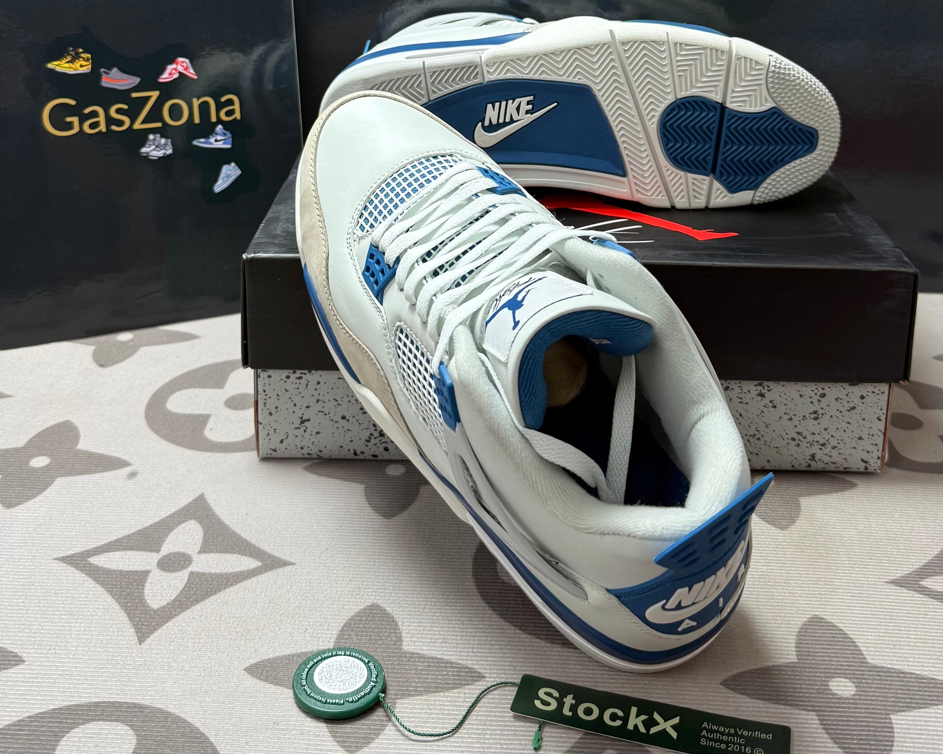 4 Retro Military Blue (2024)