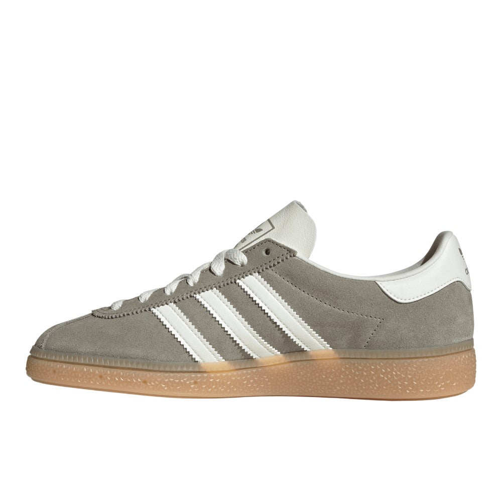 Muenchen Lace Up Sneakers