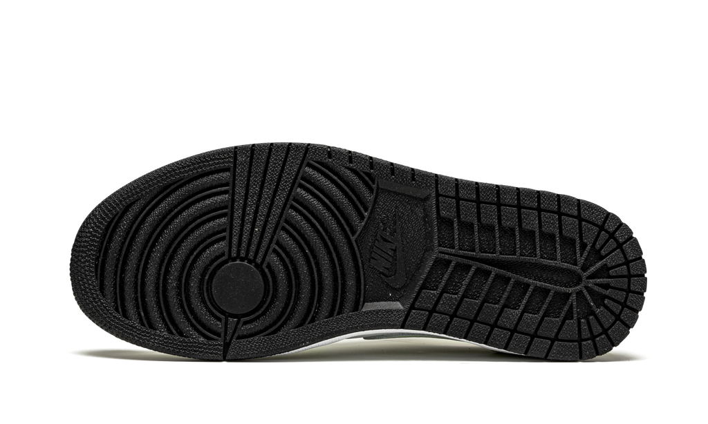 1 Low OG "Ghost Green" DM7837 103