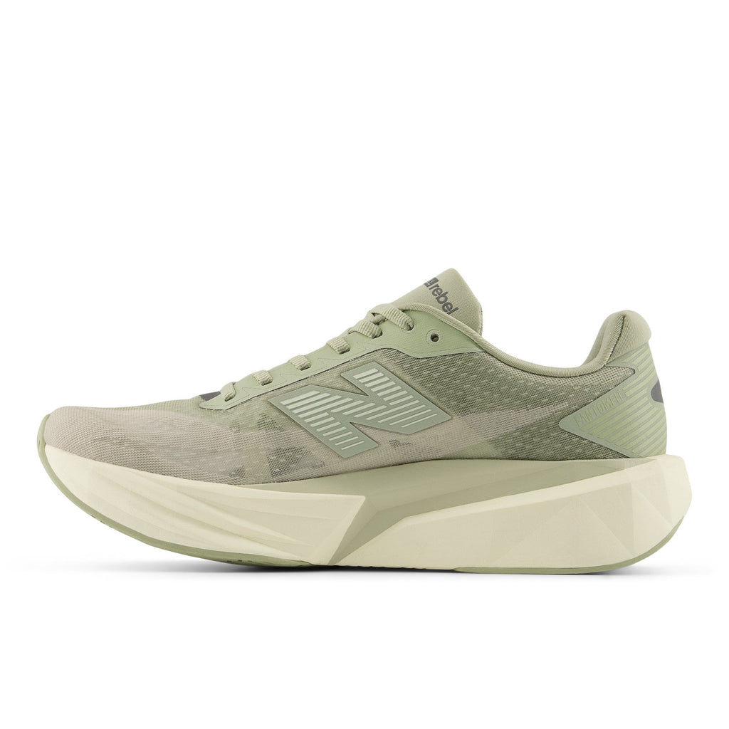 Men's FuelCell Rebel v5 in Olivine with Shipyard