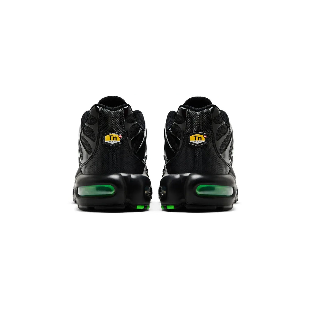 Nike Air Max Plus TN 'Black Green Strike' (2025)