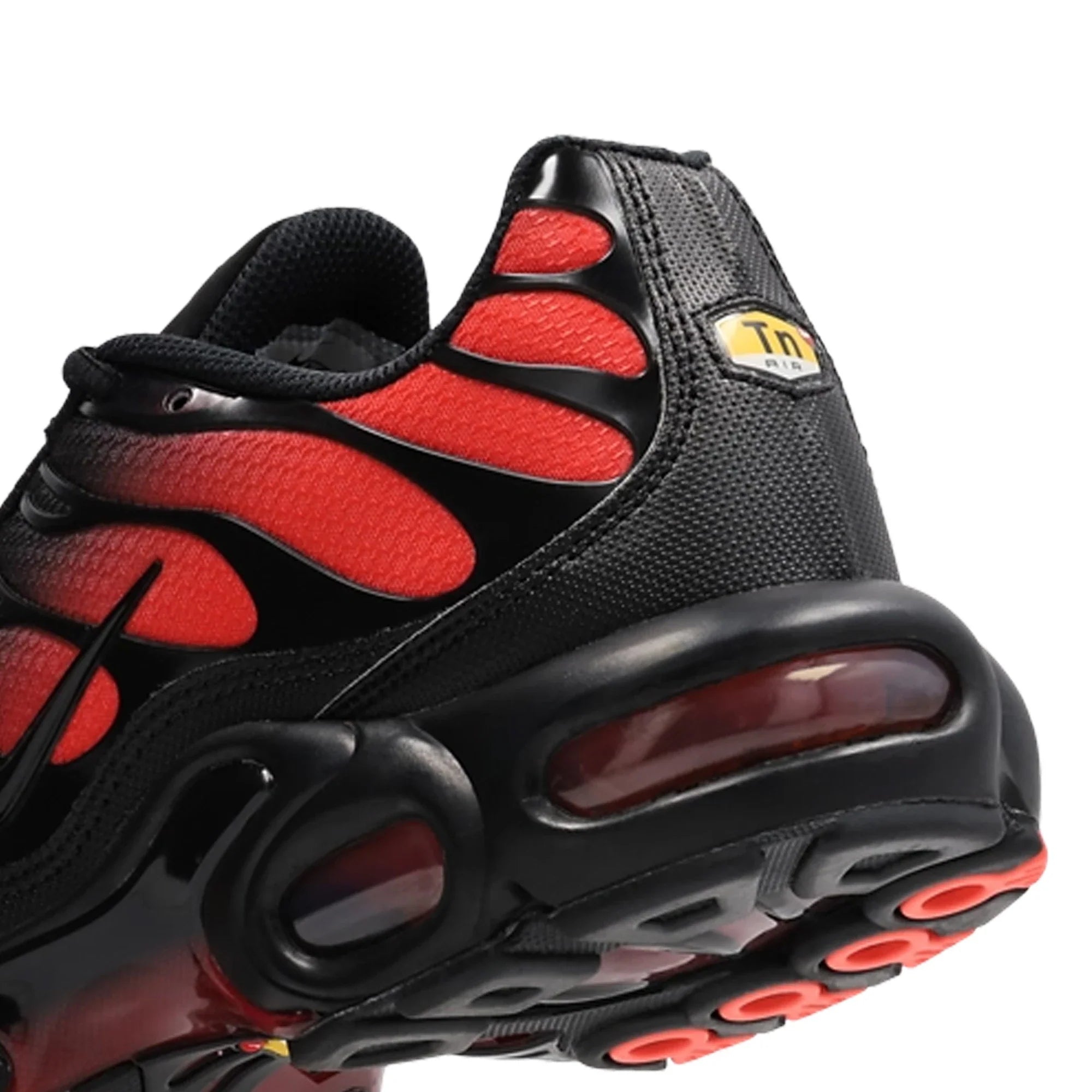 Nike Air Max Plus TN 'Black Light Crimson' (2025)