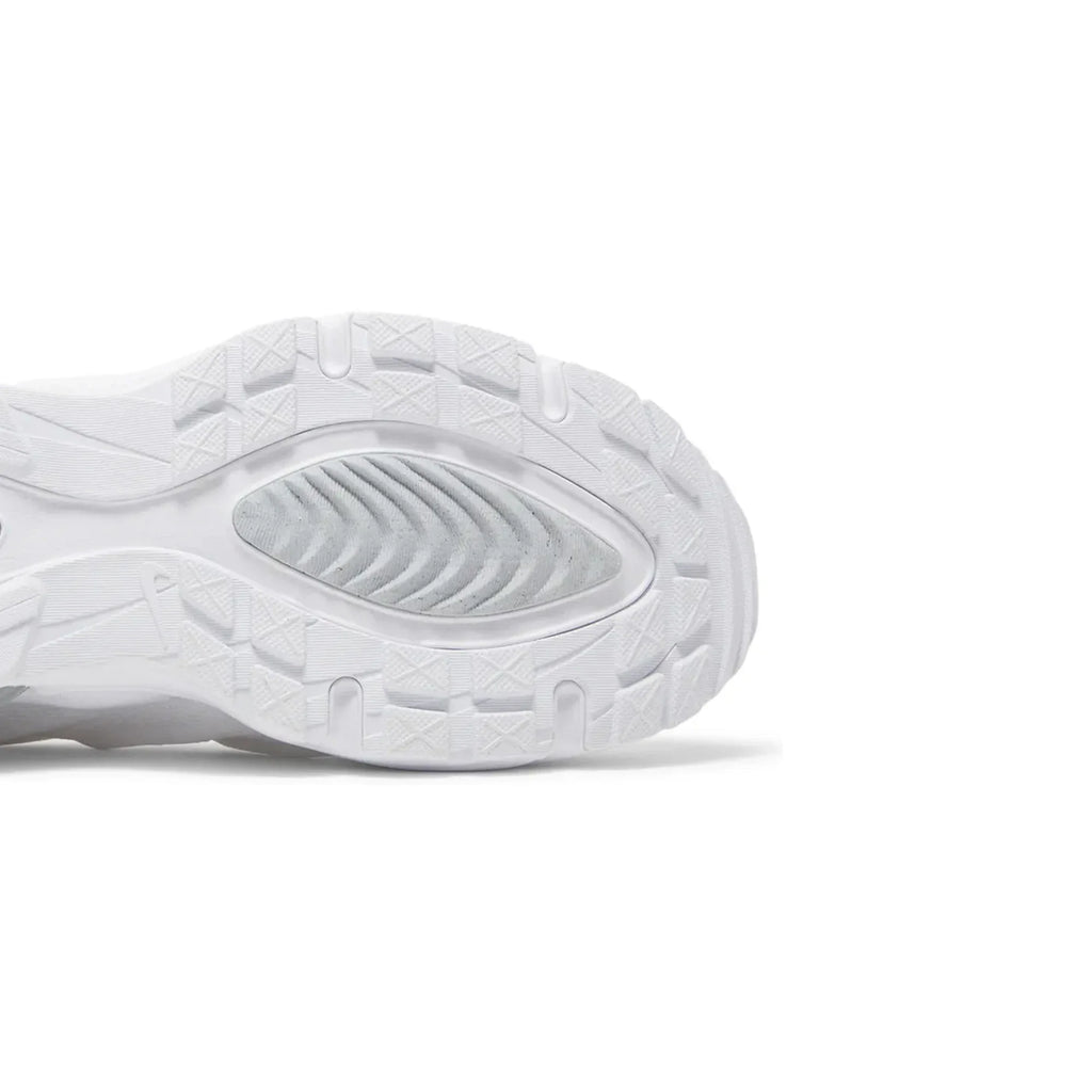 Nike Air Max TW 'Triple White' (2023)