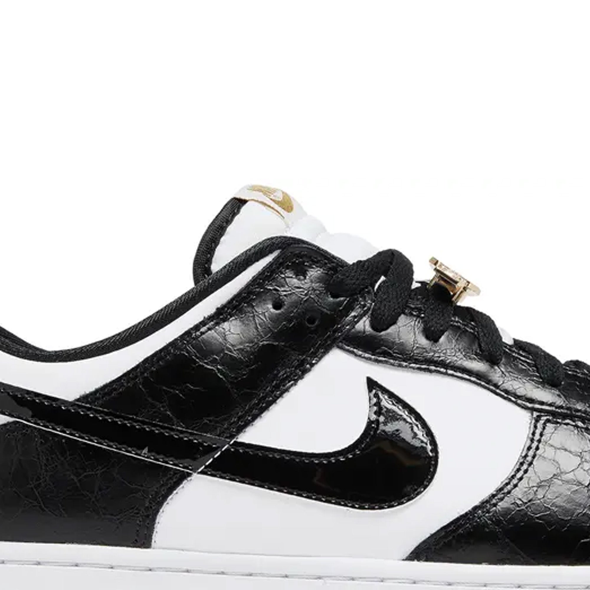 Dunk Low SE 'World Champs Black White' (2022)