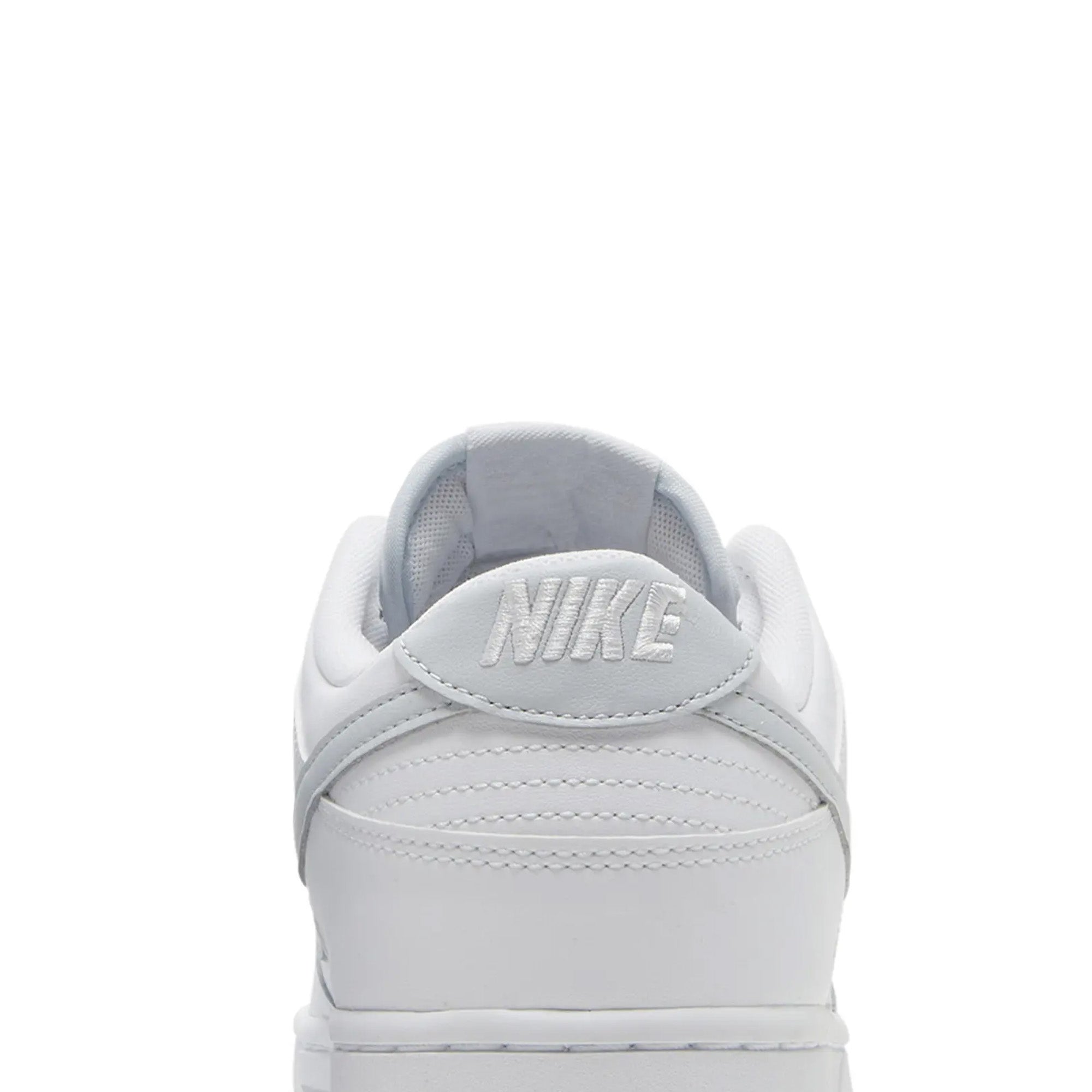 Nike Dunk Low 'Pure Platinum Grey'