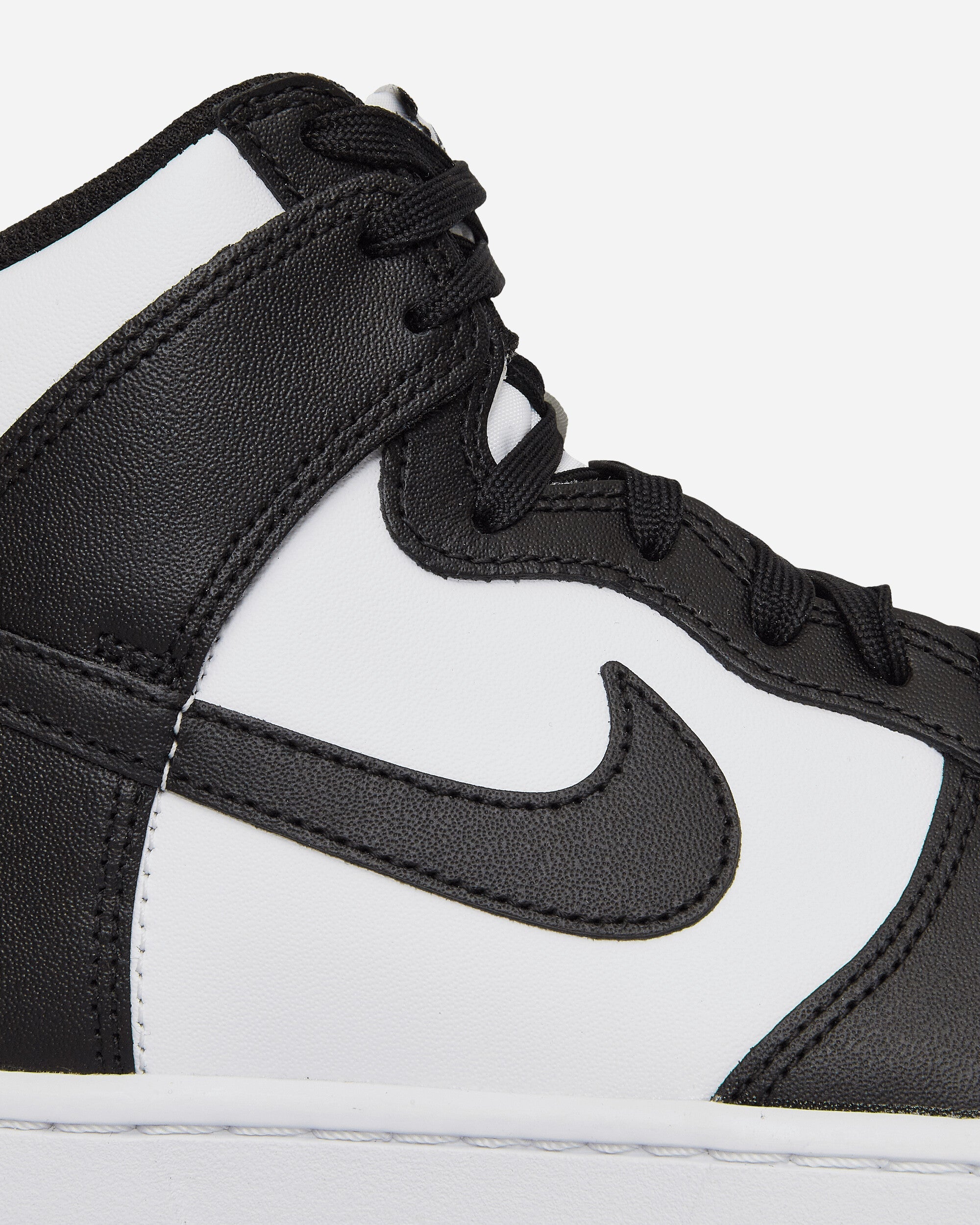 Dunk High Retro Sneakers White / Black