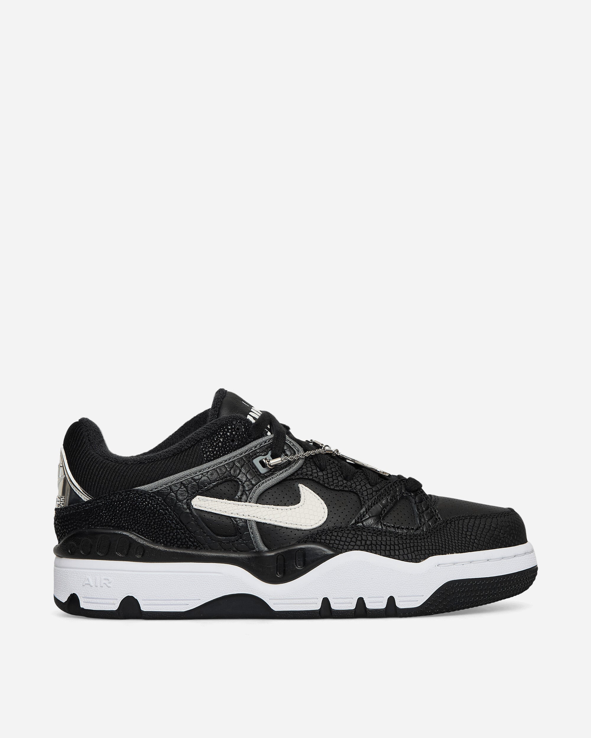 NIGO Air Force 3 Low Sneakers Black / White