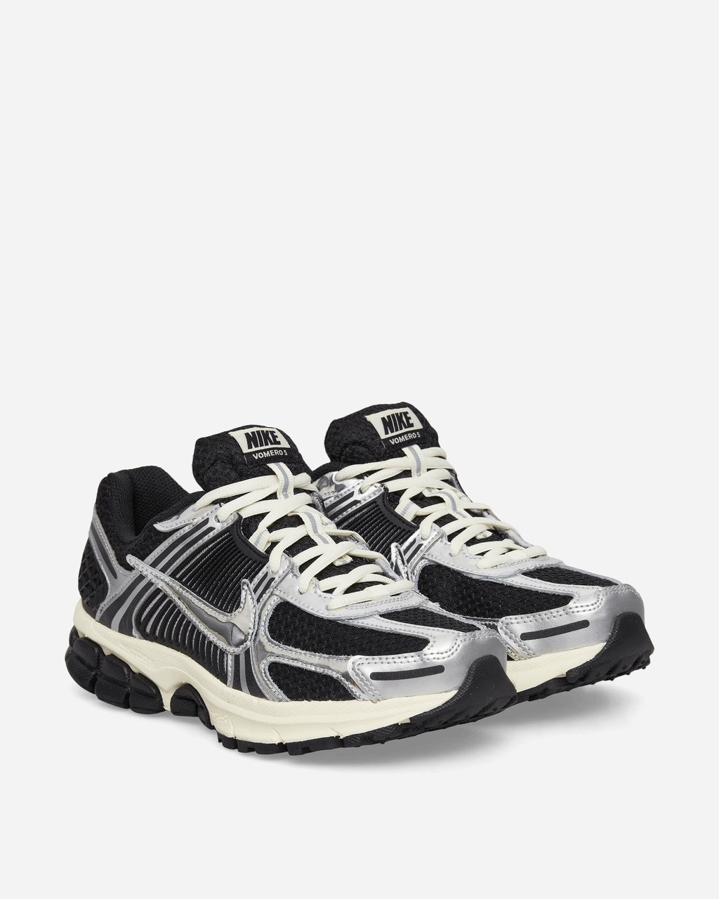Zoom Vomero 5 Sneakers Black / Metallic Silver / Coconut Milk / Chrome