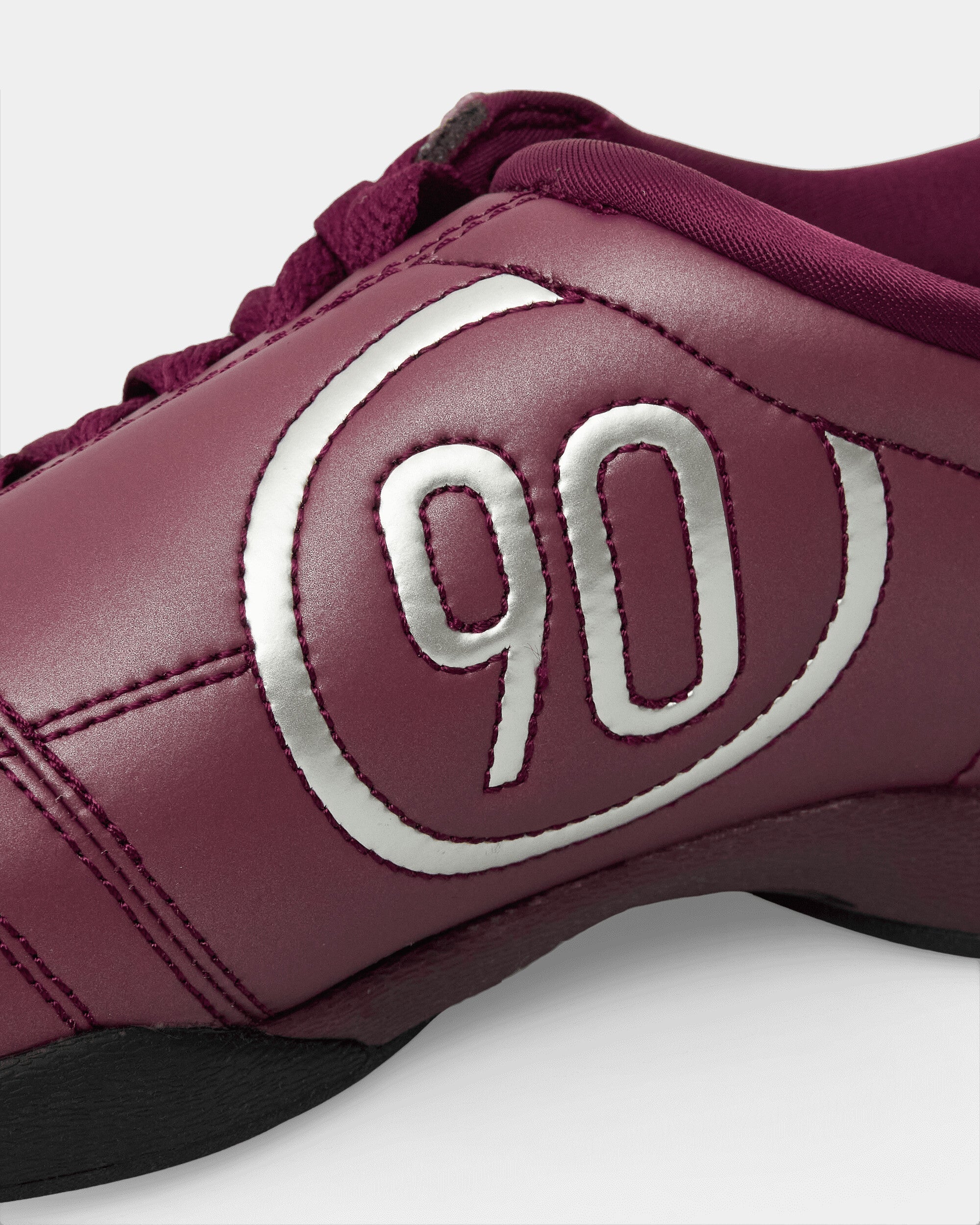 Total 90 Sneakers Bordeaux / Metallic Silver