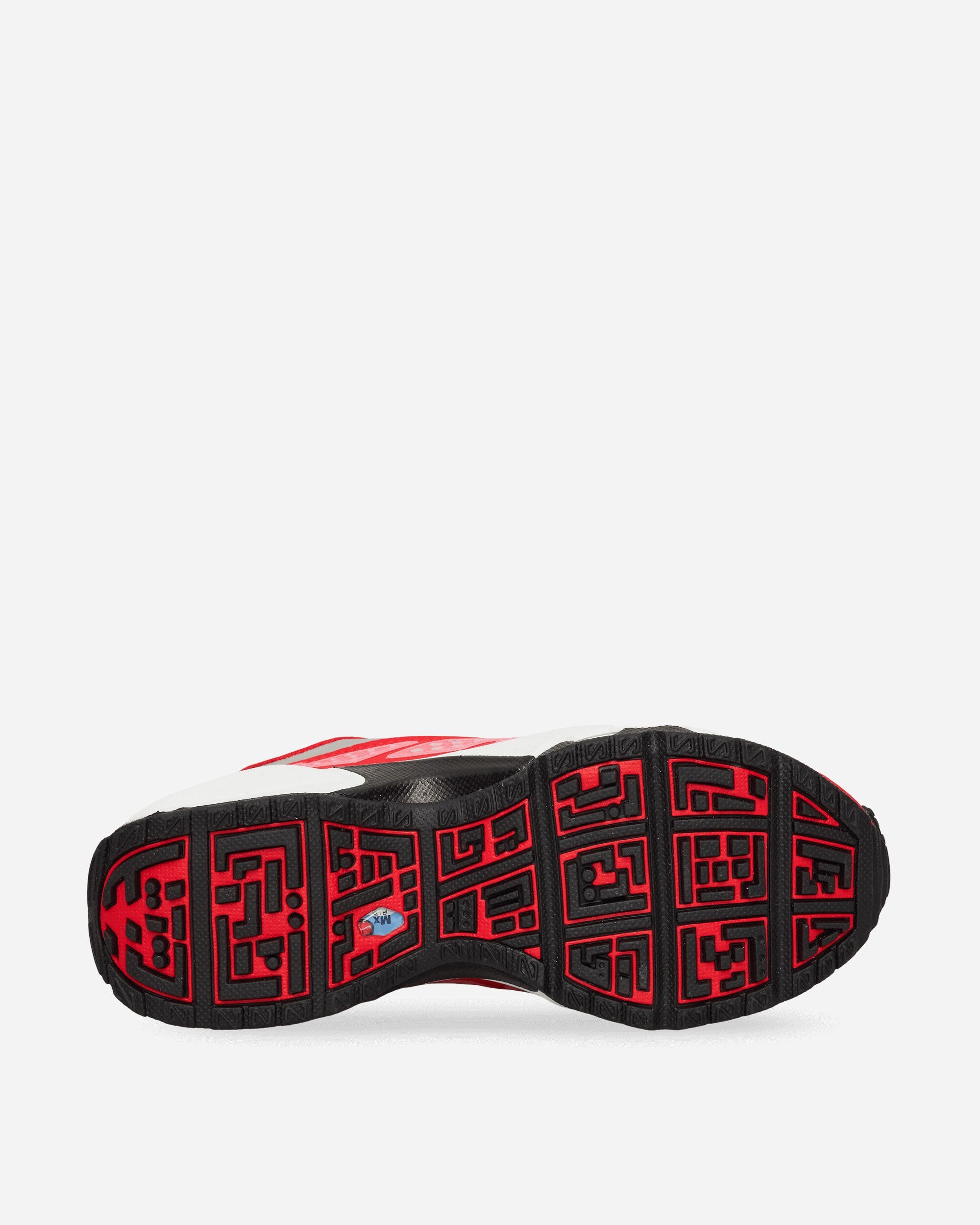 Women's Air Max SNDR Sneakers Silver / Fusion Red